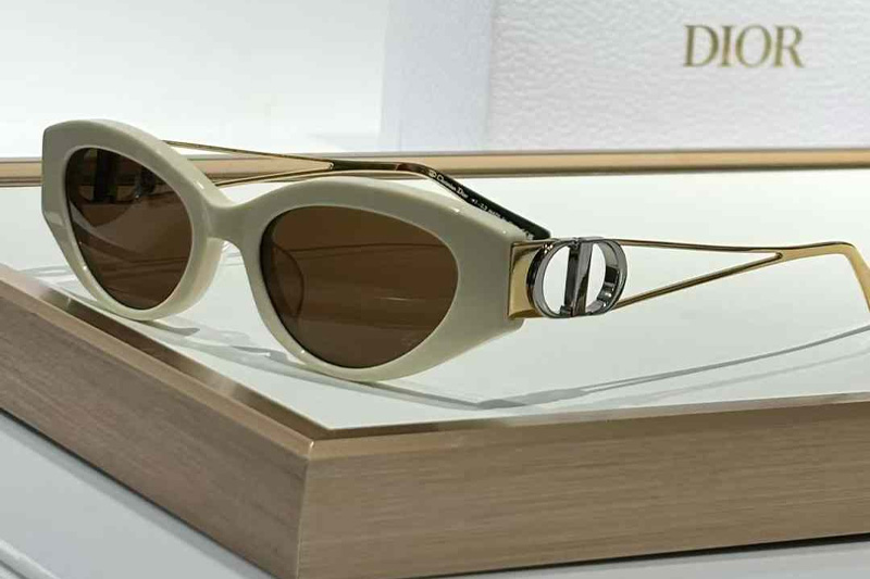 30Montaigne B6I Sunglasses Cream Brown