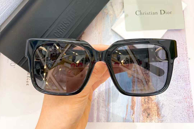 30Montaigne S11F Sunglasses Black Gray