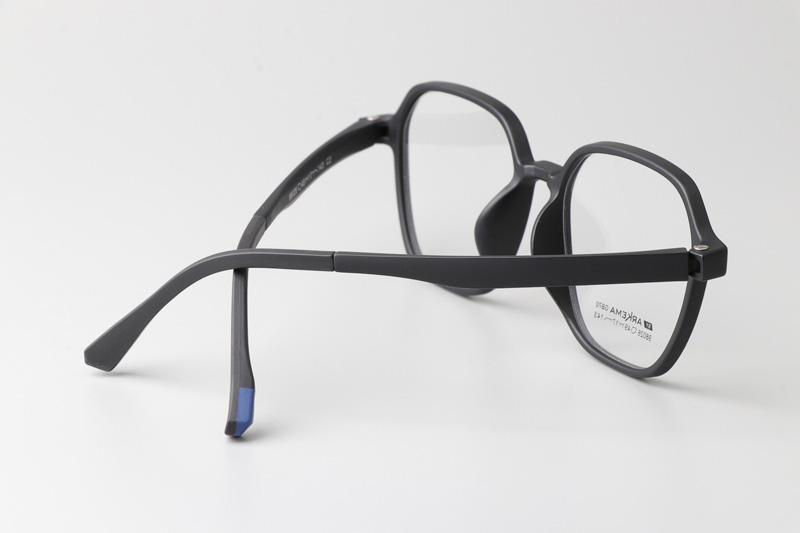 AKM98026 Eyeglasses Matte Black