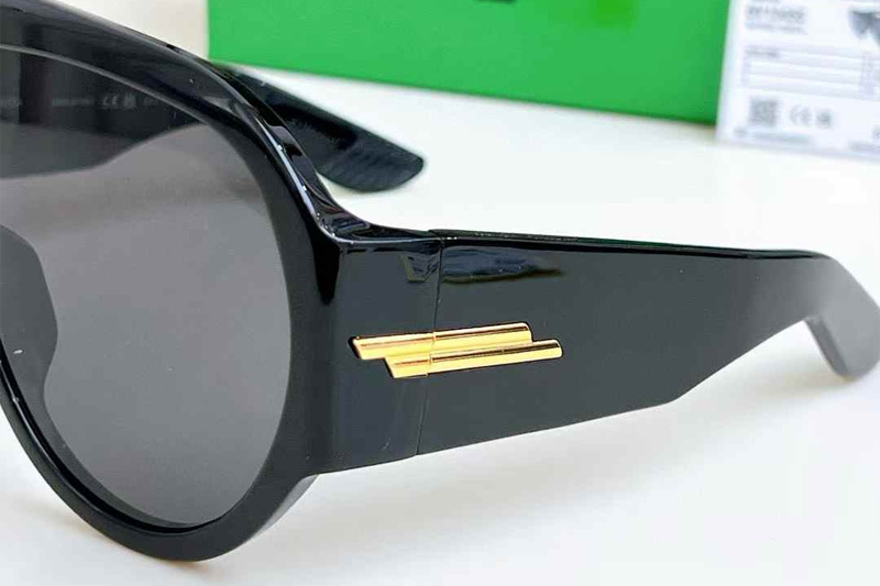 BV1345S Sunglasses Black Gray