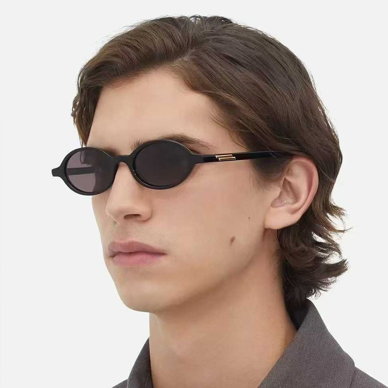 BV1388S Sunglasses Black Gray