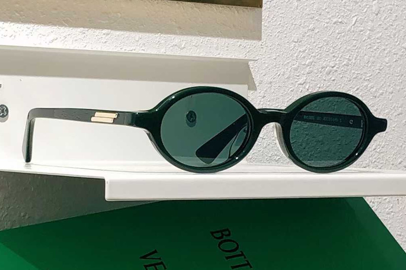 BV1388S Sunglasses Green Green