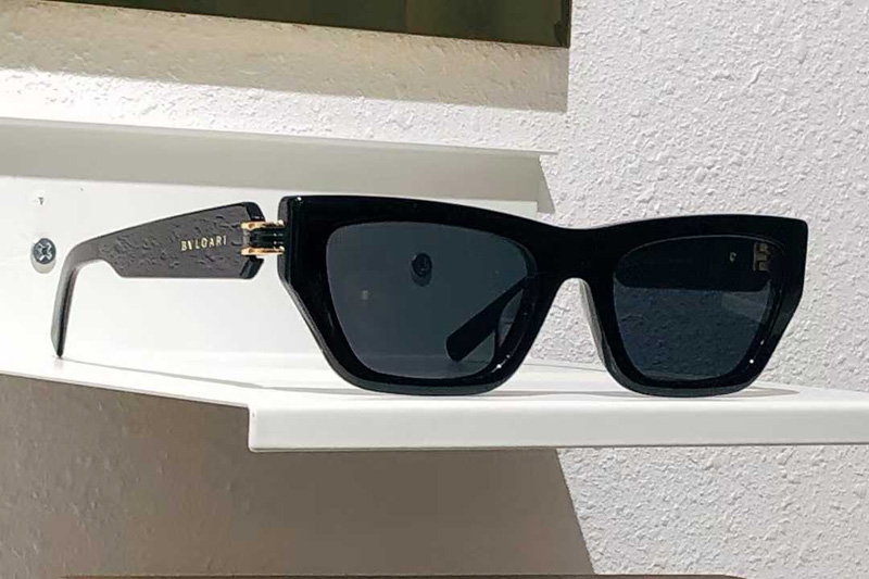 BV40047I Sunglasses Black Gray