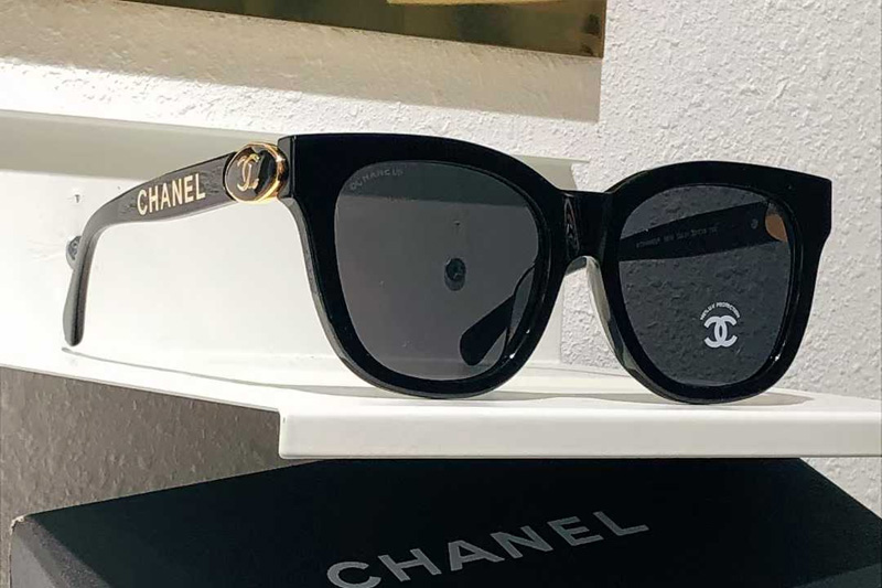 CH0550 Sunglasses Black Gray