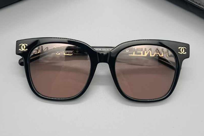 CH0748 Sunglasses Black Gold Pink