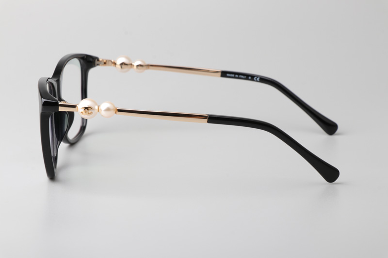 CH3330H Eyeglasses Black