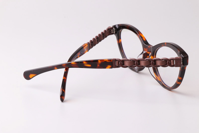 CH3428Q Eyeglasses Tortoise