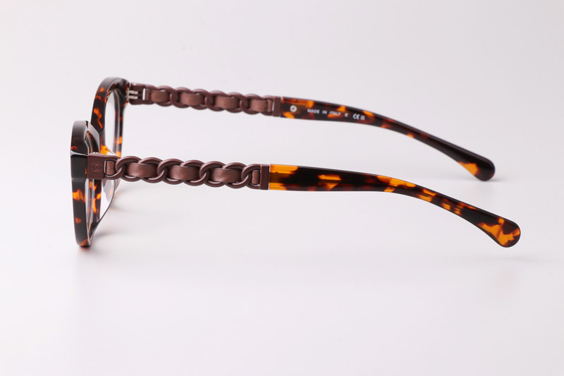 CH3428Q Eyeglasses Tortoise