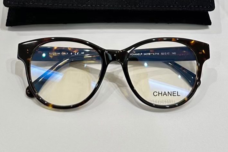 CH3431B Eyeglasses In Tortoise