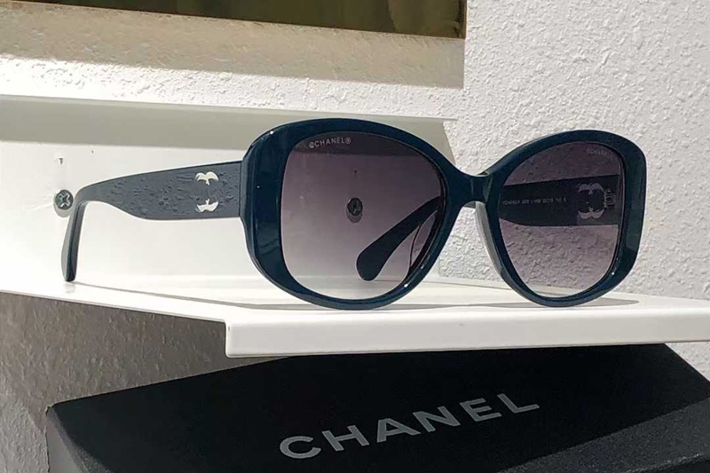 CH3476 Sunglasses Blue Gradient Gray