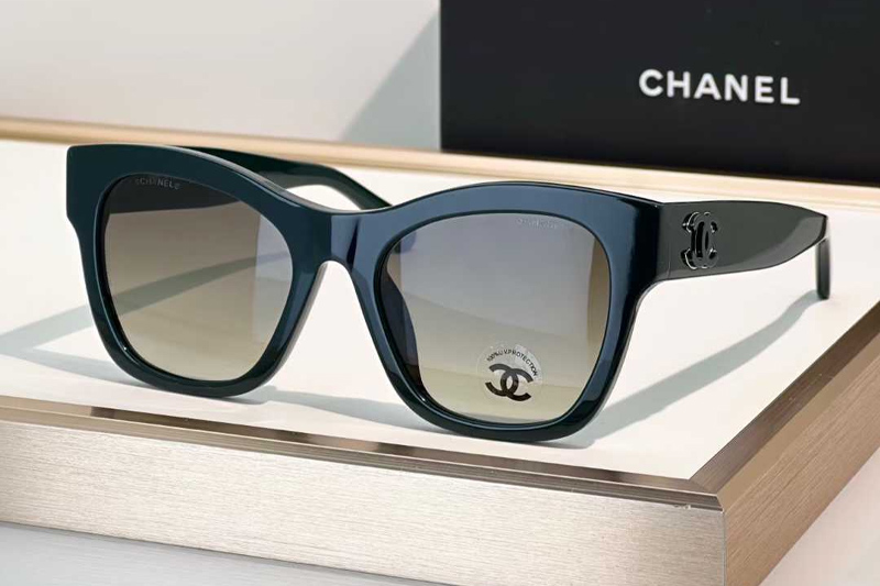 CH3498 Sunglasses Green Gradient Green