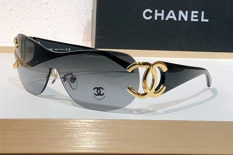 CH4125 Sunglasses Black Gold Gradient Gray