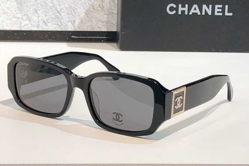CH4366 Sunglasses Black Gray
