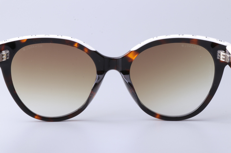 CH5414 Sunglasses Tortoise White Gradient Brown