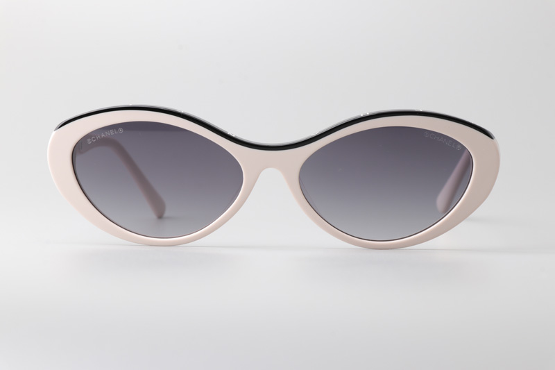 CH5416 Sunglasses White Black Gradient Gray