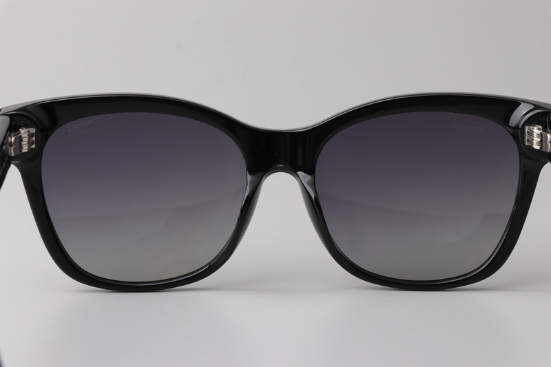CH5482H Sunglasses Black Gradient Gray