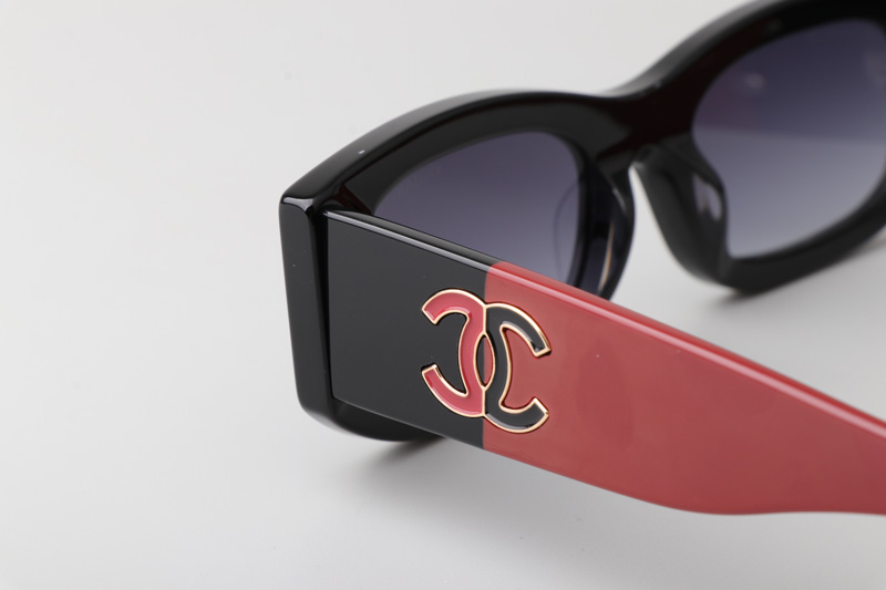 CH5525 Sunglasses Black Red Gray