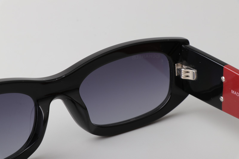 CH5525 Sunglasses Black Red Gray