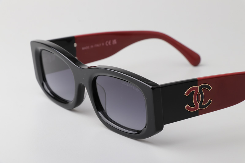CH5525 Sunglasses Black Red Gray
