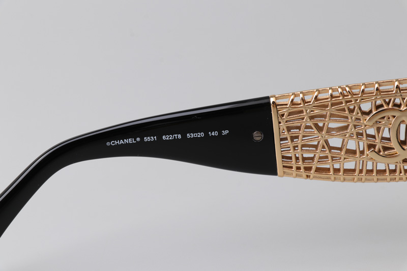 CH5531 Sunglasses Black Gray