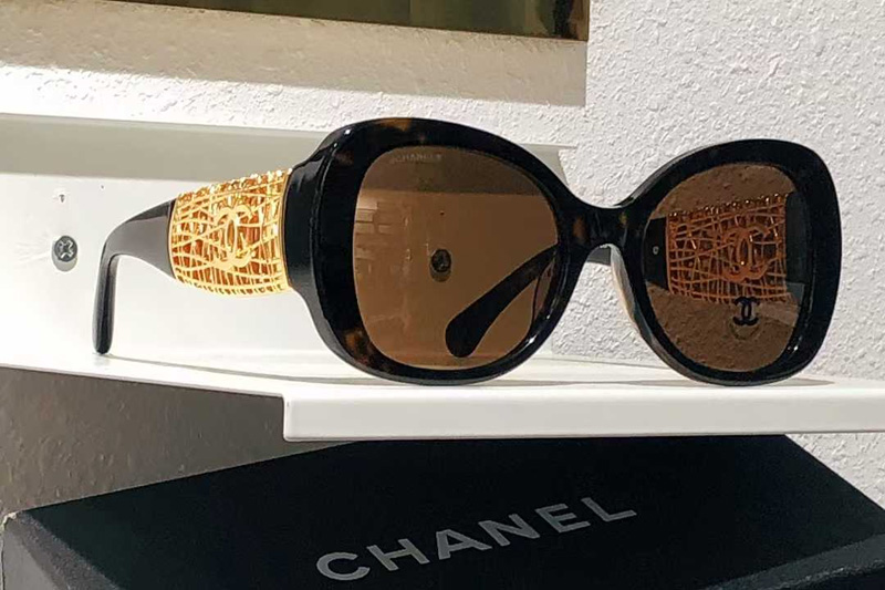 CH5531 Sunglasses Tortoise Brown