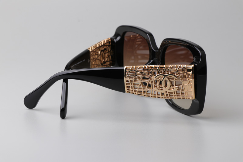 CH5532 Sunglasses Black Gold Gradient Brown