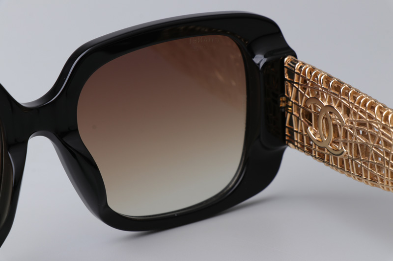 CH5532 Sunglasses Black Gold Gradient Brown