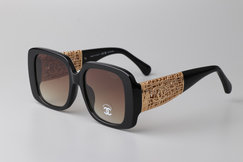 CH5532 Sunglasses Black Gold Gradient Brown