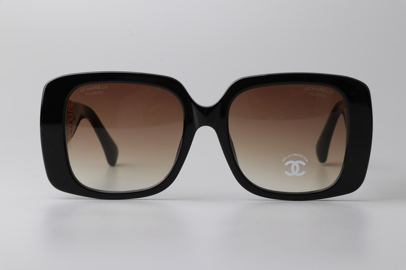 CH5532 Sunglasses Black Gold Gradient Brown
