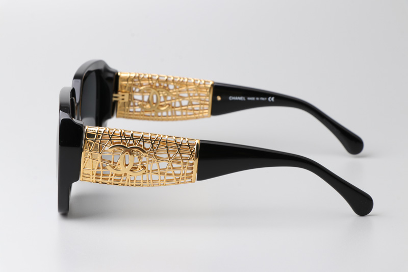CH5532 Sunglasses Black Gold Gray
