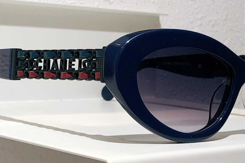 CH5538Q Sunglasses Blue Gradient Gray
