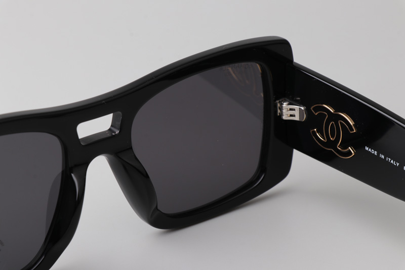 CH5539 Sunglasses Black Gray