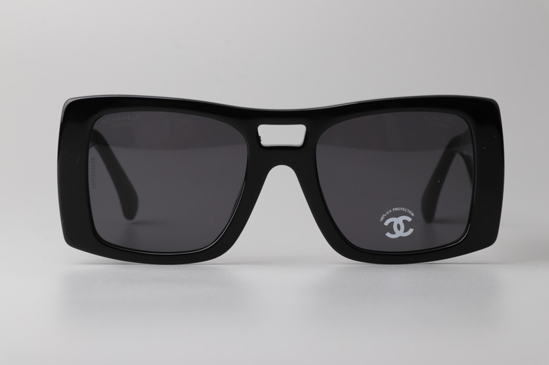 CH5539 Sunglasses Black Gray