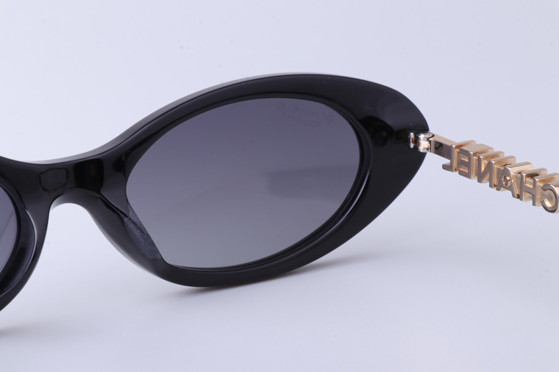 CH5565 Sunglasses Black Gold Gradient Gray