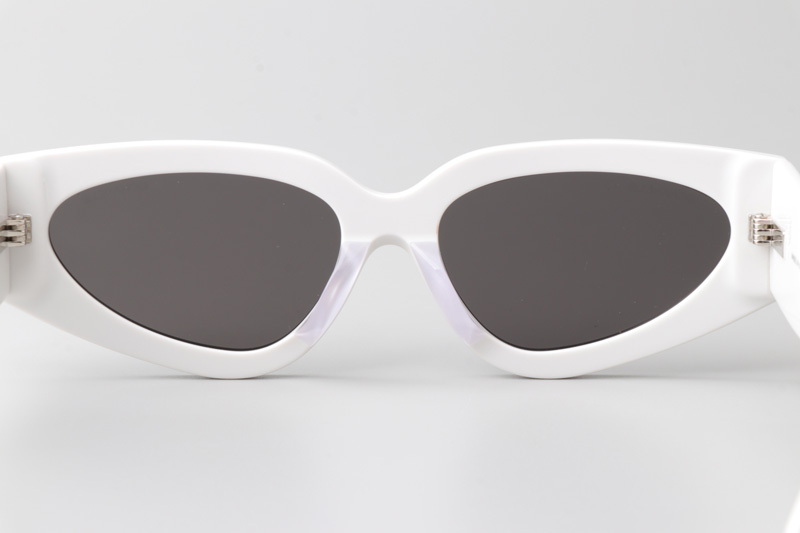 CH6056 Sunglasses Black White Gray