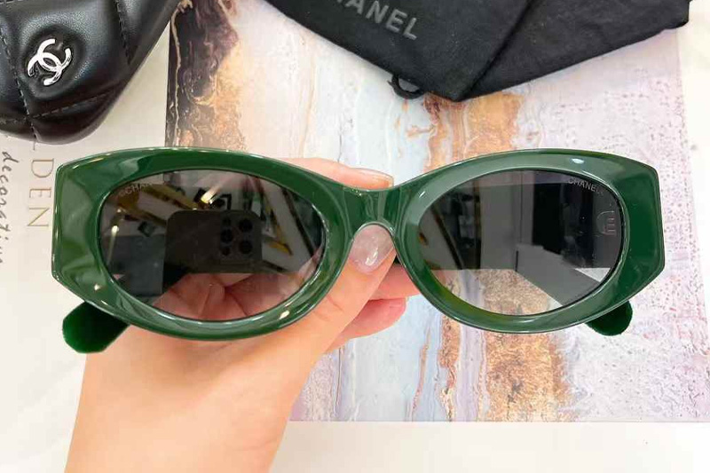 CH6066 Sunglasses Green Gradient Gray
