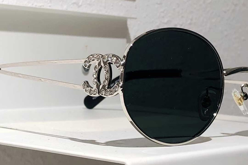 CH6991 Sunglasses Silver Gray