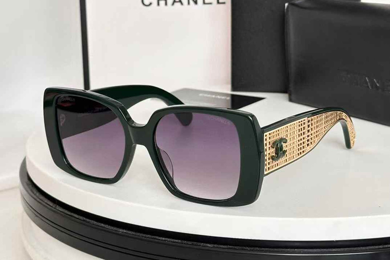 CH9127 Sunglasses Green Gradient Gray