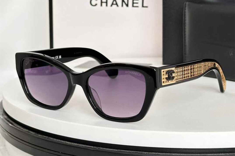 CH9131 Sunglasses Black Gold Gradient Gray