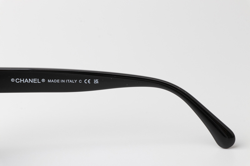 CH9143 Sunglasses Black Gradient Gray