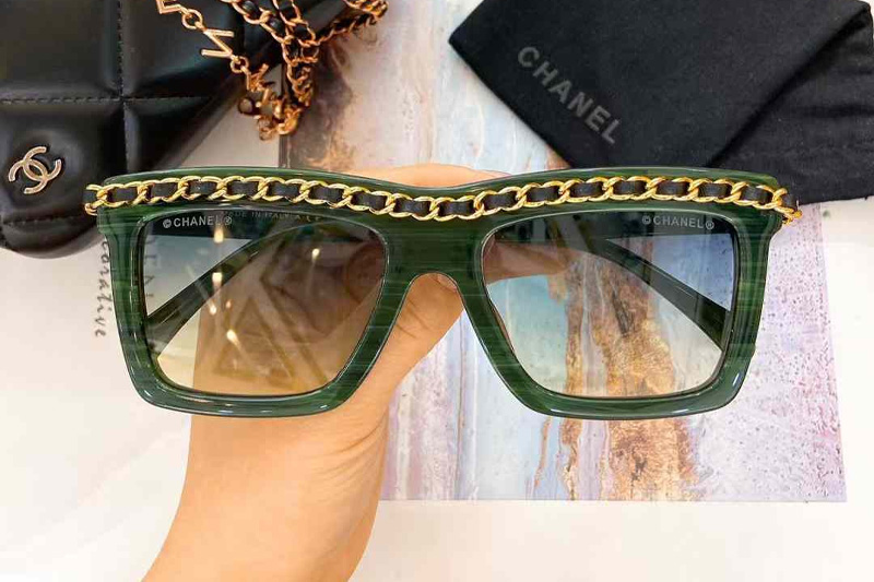 CH9144 Sunglasses Green Gradient Gray