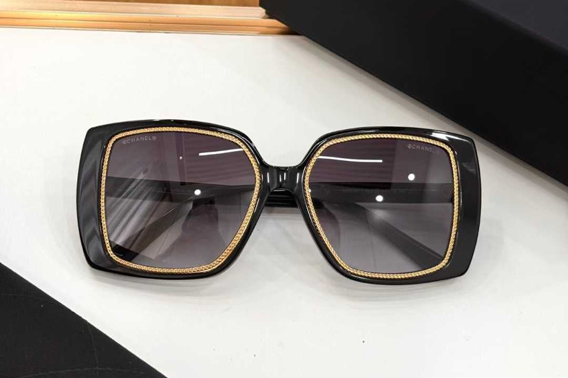 CH9157 Sunglasses Black Gradient Gray