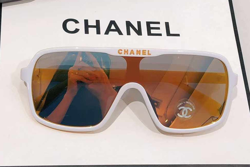 CH9158 Sunglasses White Yellow Flash