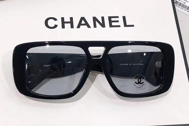CH9160B Sunglasses Black Light Gray