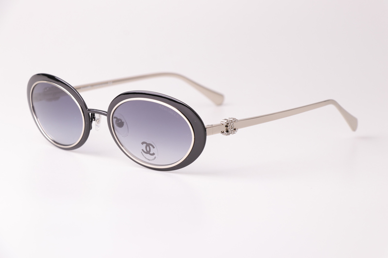 CH9578B Sunglasses Black Silver Gradient Gray