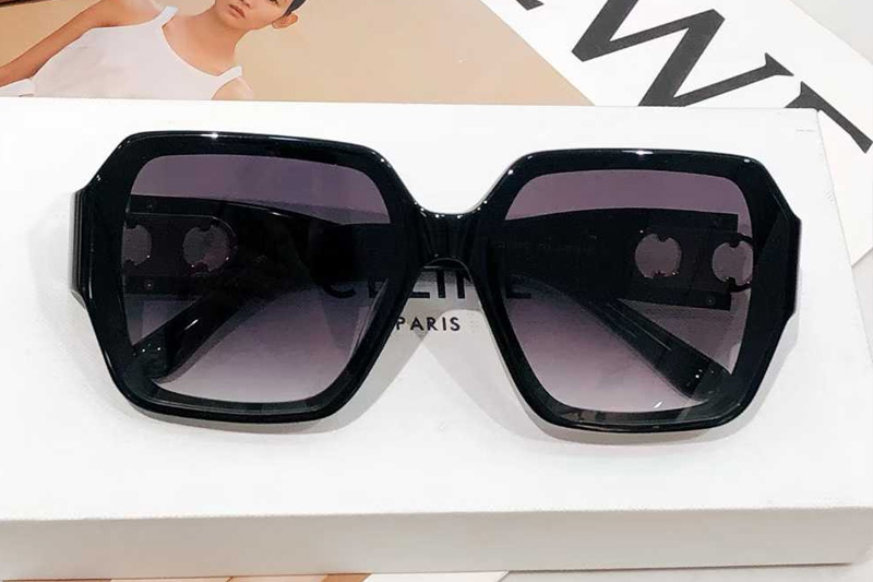 CL40251U Sunglasses Black Gradient Gray