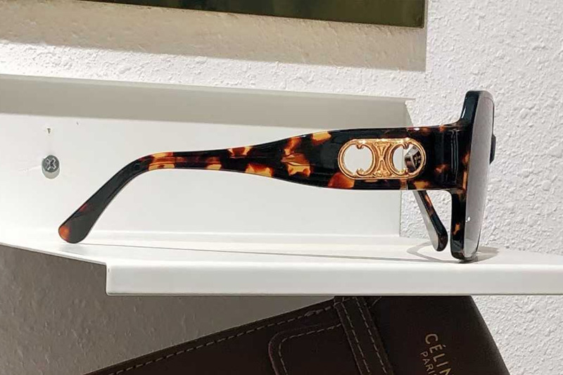 CL40251U Sunglasses Tortoise Gray