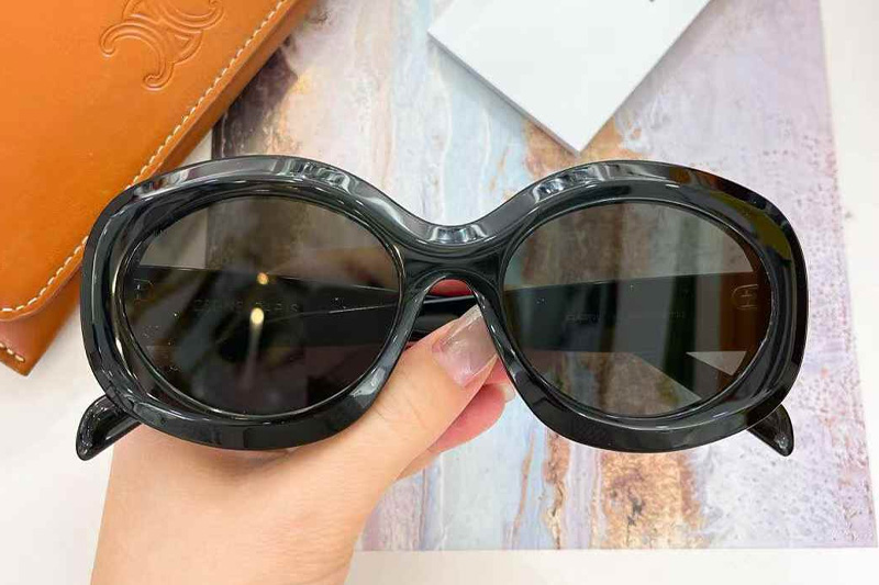 CL40292U Sunglasses Black Silver Gray