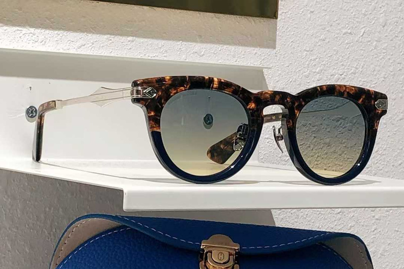 Carbon1of199 Sunglasses Tortoise Black Gradient Gray