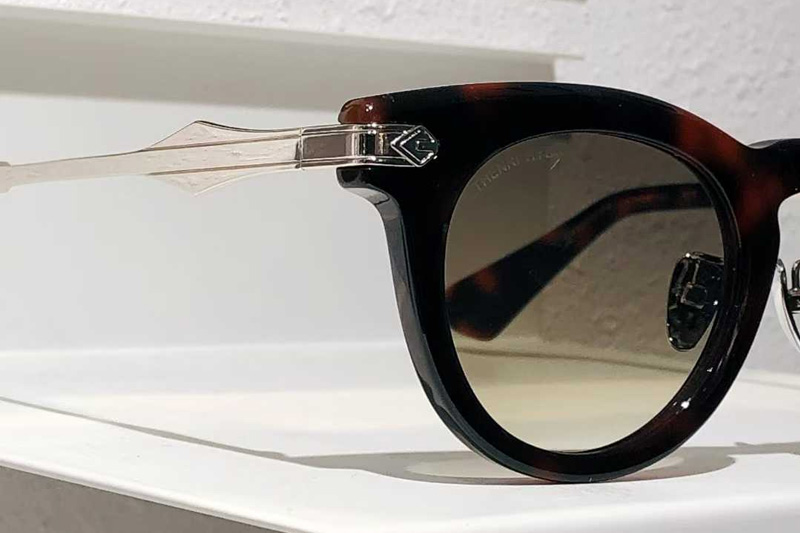 Carbon1of199 Sunglasses Tortoise Gradient Brown